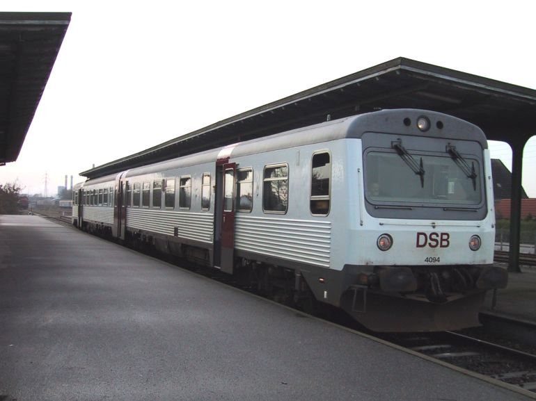 [DSB MR/MRD 4094/4294 am 25.11.2000 in Tondern]