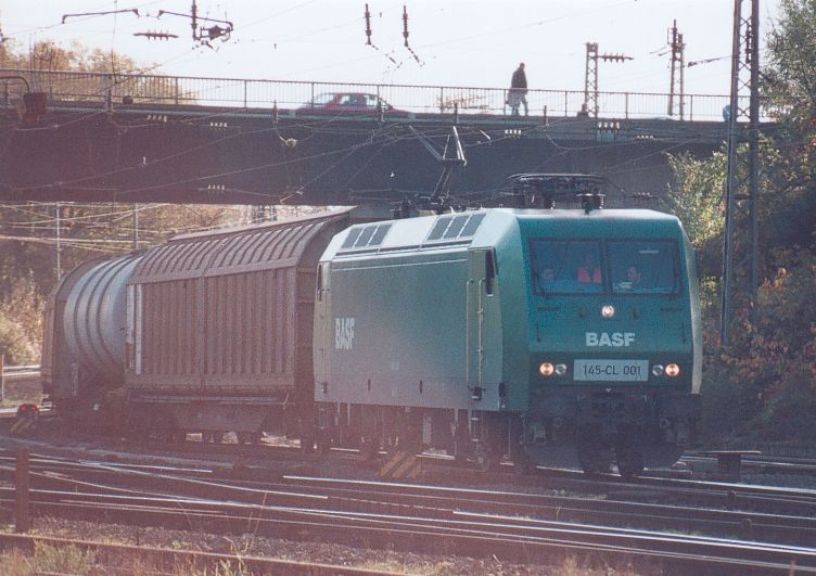 [BASF 145 CL 001 am 10.11.2000 in Aachen West]