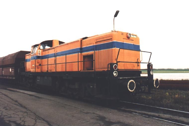 [OnRail 38 am 22.11.2000 in Diensten der NIAG im Hafen Orsoy]