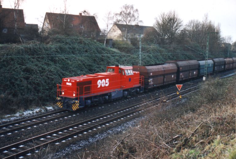 [EH 905 am 14.01.2001 in Dortmund-Lindenhorst]