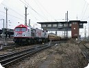 [OHE 3300 92 mit Holzzug in Erfurt]