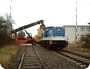 [SG V100 001 mit PBSV/Hanserail-Containerzug ...]