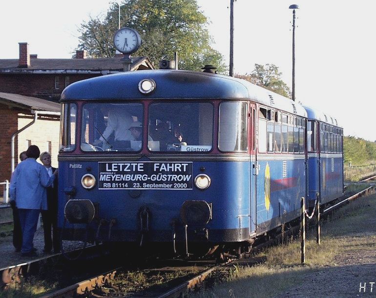 [Letzte Fahrt Meyenburg - Güstrow am 23.09. in Ganzlin]