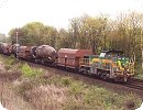 [DE 403 bringt am 28.04.2001 den letzten Torpedoleerzug von Dortmund nach Duisburg zurück]
