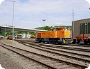 [SK 42 zusammen mit drei weiteren SK-Loks im Hintergrund im Bf. Siegen-Eintracht]