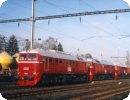 [EBG V200.07, 06 und 05 im Bahnhof Tirsnice]