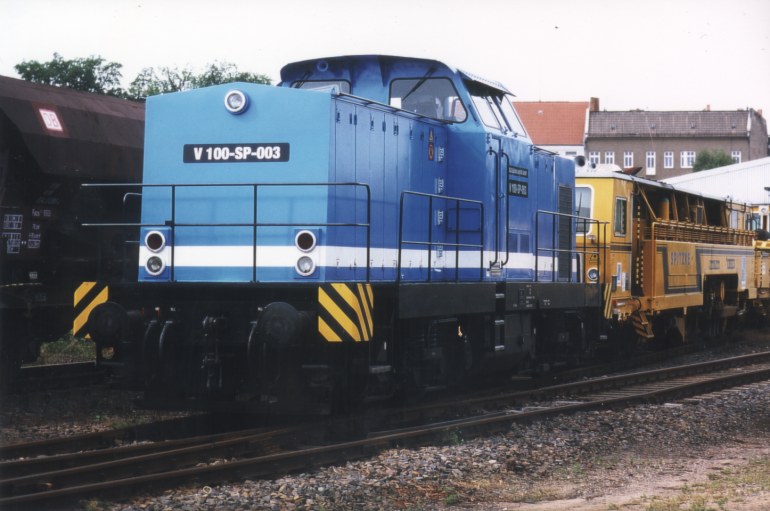 [SLG V100-SP-003 im August 2000 in Berlin Köpenick]