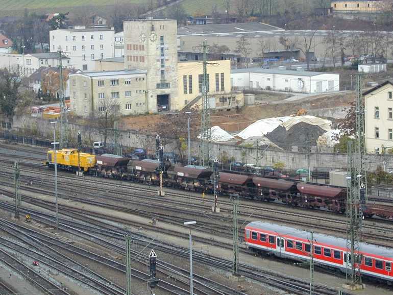 [Europool V150.0? am 23.11.2000 in Würzburg Hbf.]