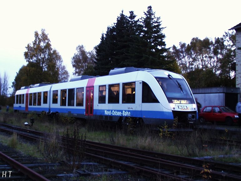 [NOB VT 301 am 29.10.2000 in Lütjenburg]