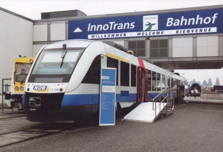 [NOB VT 306 auf der Innotrans 2000]